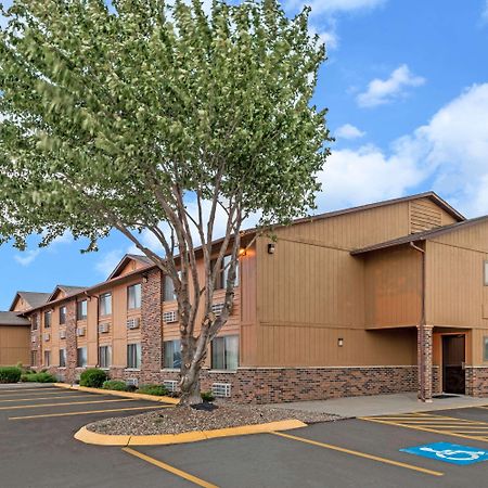Super 8 By Wyndham Smithville Lake Exteriör bild