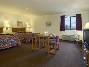Super 8 By Wyndham Smithville Lake Rum bild